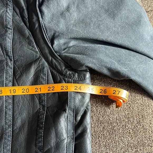 Mens Genuine Leather (Shell) Leather Jacket.EUC.